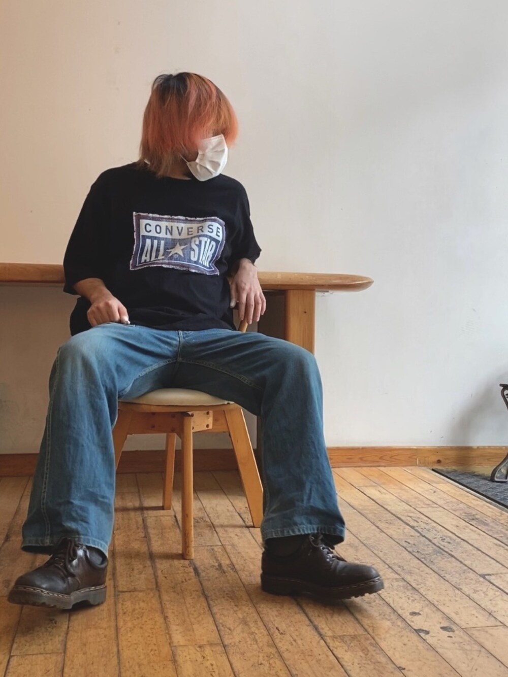 「シンプル、オーバーサイズ、Tシャツ×デニム、デニム、LEVI'S RED、コンバース、オールスター、converse、南越谷、越谷レイクタウン」｜「Dr. MartensのDr.Martens 1461 ギブソンシューズ MADE IN ENGLAND（ブーツ、その他）」を使った、MASAさん（メンズ・167cm）の夏コーディネートの1枚目の写真