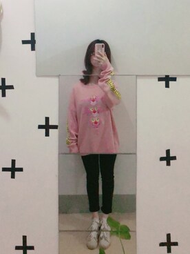 「实体小店のアイテム（ニット/セーター、ピンク系）」を使った、Miaa酱さん（レディース・147cm）の春コーディネート