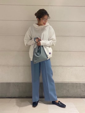 「CAMINANDO（カミナンド）のアイテム」を使った、miyamotoさん（レディース・164cm）の冬コーディネート