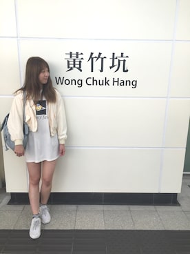 「MONKI（モンキ）のアイテム（スタジャン）」を使った、Claudia❄️さん（レディース・165cm）の春コーディネート