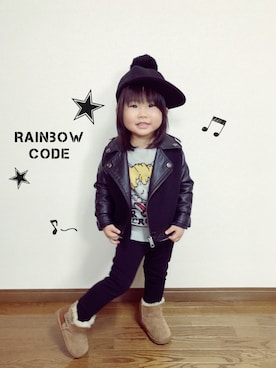 「ボーイッシュ」｜「アイテム（ライダースジャケット）」を使った、虹たん☆さん（キッズ・90cm）の冬コーディネート