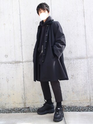 Fumi使用（Yves Saint Laurent）的時尚穿搭