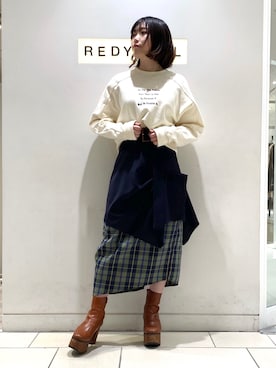 「REDYAZEL（レディアゼル）のアイテム（スウェット）」を使った、rihoさん（レディース・153cm）の秋コーディネート