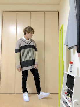 「GU（ジーユー）の（GU）スキニーフィットジーンズ（MEN ⁄ ジーンズ）」を使った、れんれんさん（メンズ・169cm）の春コーディネート