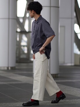 ソックス 靴下 レッド系 を使った 白パンツ のメンズ人気ファッションコーディネート Wear