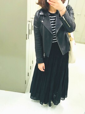 「HARE（ハレ）のレザーＷライダース(HARE)（ライダースジャケット）」を使った、ayu✩さん（レディース・153cm）の秋コーディネート