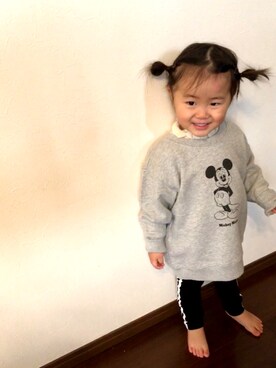 「AZUL by moussy（アズールバイマウジー）のアイテム（スウェット）」を使った、yocoさん（キッズ・90cm）の冬コーディネート