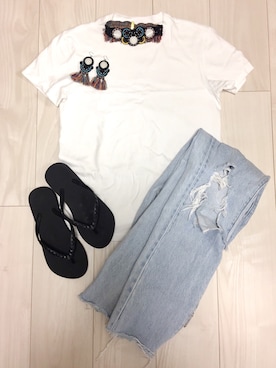 「Queue（クーキュー）のアイテム（アクセサリー）」を使った、ニモさんさん（レディース・165cm）の春コーディネート