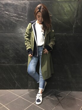 「AVIREX（アヴィレックス）のアイテム（トレンチコート）」を使った、Chihiroさん（レディース・160cm）の冬コーディネート