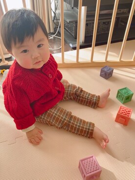 「9ヶ月」｜「アイテム（パンツ）」を使った、KotaMashi6さん（キッズ・70cm）の冬コーディネート