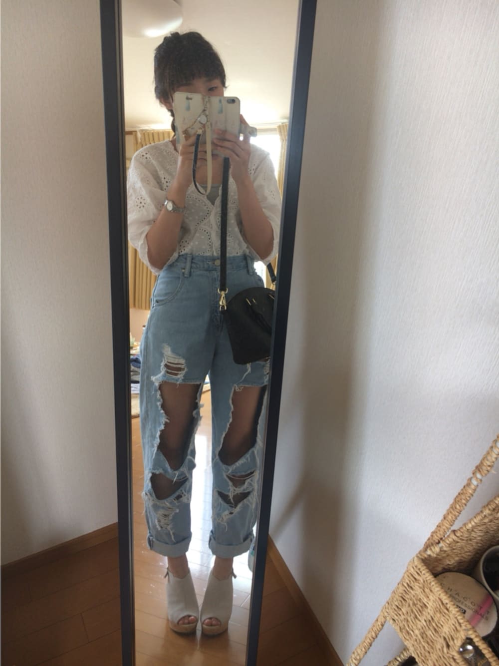 「夏」｜「ＡＮＤＪのパンチングレースドルマンブラウス（シャツ/ブラウス、ホワイト系）」を使った、miyu.さん（レディース・156cm）の春コーディネートの1枚目の写真