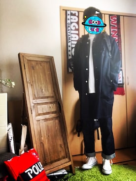 「DANTON（ダントン）のアイテム（デニムパンツ）」を使った、たすくさん（メンズ・177cm）の春コーディネート