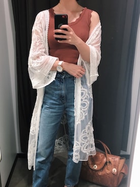 「ハイウエストストレートジーンズ」｜「アイテム（財布/小物）」を使った、0810.asさん（レディース・163cm）の春コーディネート