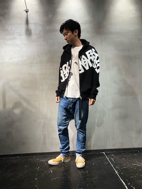 「DSQUARED2（ディースクエアード）のアイテム（パーカー）」を使った、izakazuさん（メンズ・178cm）の夏コーディネート