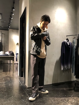 「ISAMU KATAYAMA BACKLASH（イサムカタヤマバックラッシュ）のアイテム（ライダースジャケット）」を使った、izakazuさん（メンズ・178cm）の秋コーディネート
