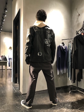 「ISAMU KATAYAMA BACKLASH（イサムカタヤマバックラッシュ）のアイテム（ライダースジャケット）」を使った、izakazuさん（メンズ・178cm）の秋コーディネート