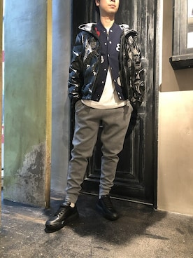 「muta（ムータ）のアイテム（ブルゾン）」を使った、izakazuさん（メンズ・178cm）の冬コーディネート