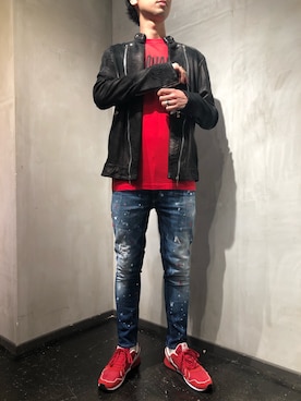 「レッド」｜「アイテム（ライダースジャケット）」を使った、izakazuさん（メンズ・178cm）の冬コーディネート