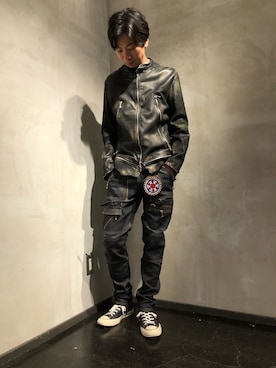 「アイテム（ライダースジャケット）」を使った、izakazuさん（メンズ・178cm・30代）の春コーディネート