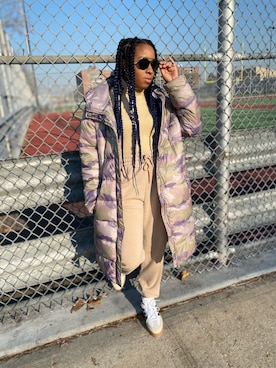 「Ivy Park（アイビーパーク）のアイテム」を使った、Cathia  Pazさん（レディース・163cm）の春コーディネート