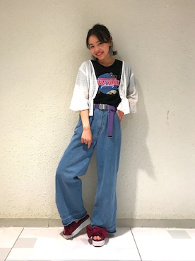 「one after another NICE CLAUP（ワンアフターアナザーナイスクラップ）の地名プリントTシャツ（Tシャツ/カットソー、ブラック系）」を使った、AZUMIさん（レディース・160cm）の春コーディネート