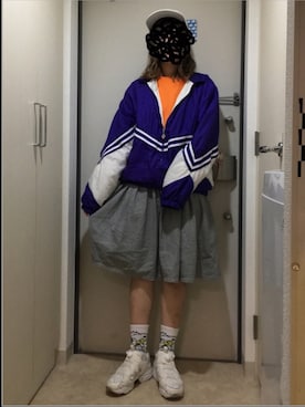 「HUF」｜「アイテム（ナイロンジャケット）」を使った、とりさん（レディース・165cm）の春コーディネート