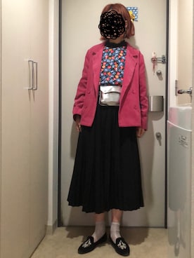 「フリルネック」｜「アイテム（ジャケット/アウター）」を使った、とりさん（レディース・165cm）の春コーディネート