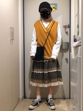 「チャックテイラー」｜「アイテム（ニットキャップ/ビーニー）」を使った、とりさん（レディース・165cm）の秋コーディネート