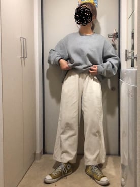 「カラースニーカー」｜「アイテム（スウェット）」を使った、とりさん（レディース・165cm）の春コーディネート