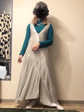 「アイテム（ワンピース/ドレス、シルバー系）」を使った、とりさん（レディース・165cm）の冬コーディネート