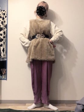 「Ray BEAMS（レイビームス）のRay BEAMS / タックフロント テーパード パンツ（その他パンツ）」を使った、とりさん（レディース・165cm）の冬コーディネート