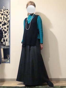 「Aラインスカート」｜「アイテム（アクセサリー）」を使った、とりさん（レディース・165cm）の冬コーディネート