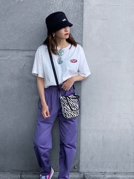 お ジ ュ リさんのコーディネート