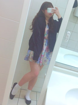 「花柄」｜「アイテム（スタジャン）」を使った、ｍｏｅさん（レディース・164cm）の春コーディネート