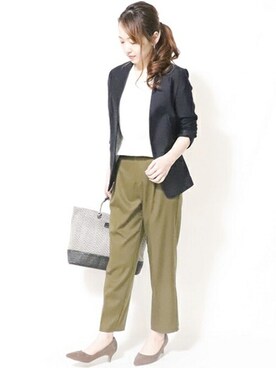 「COMME CA ISM（コムサイズム）のアイテム（ノーカラージャケット）」を使った、COMME CA ISM STAFFさん（レディース・164cm）の夏コーディネート