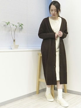 「ONIGIRI（オニギリ）のアイテム（スニーカー）」を使った、COMME CA ISM STAFFさん（レディース・164cm）の冬コーディネート