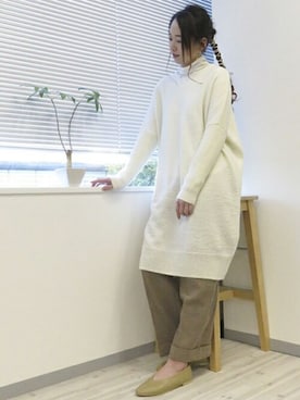 「ONIGIRI（オニギリ）のアイテム」を使った、COMME CA ISM STAFFさん（レディース・164cm）の冬コーディネート