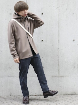 「COMME　CA COMMUNE（コムサコミューン）のアイテム（シューズ）」を使った、COMME CA ISM STAFFさん（メンズ・165cm）の冬コーディネート