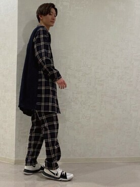 「セットアップ風」｜「アイテム（ステンカラーコート）」を使った、COMME CA ISM STAFFさん（メンズ・175cm）の春コーディネート