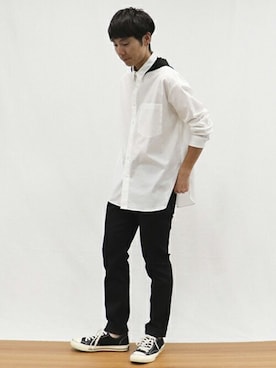 「COMME CA ISM（コムサイズム）のアイテム（スラックス）」を使った、COMME CA ISM STAFFさん（メンズ・173cm）の春コーディネート