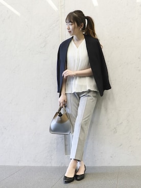 「COMME CA ISM（コムサイズム）のアイテム（ノーカラージャケット）」を使った、COMME CA ISM STAFFさん（レディース・164cm）の夏コーディネート
