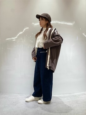 「ONIGIRI（オニギリ）のアイテム（スニーカー）」を使った、COMME CA ISM STAFFさん（レディース・154cm）の冬コーディネート