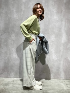 「ONIGIRI（オニギリ）のアイテム（スニーカー）」を使った、COMME CA ISM STAFFさん（レディース・161cm）の冬コーディネート