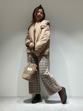 「ニットカーディガン」｜「アイテム（ブルゾン）」を使った、COMME CA ISM STAFFさん（レディース・161cm）の冬コーディネート