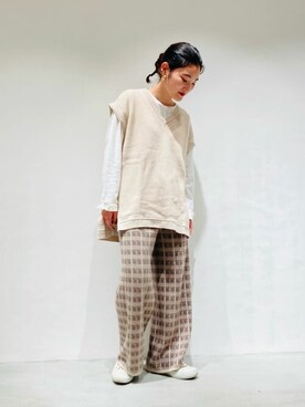 「ONIGIRI（オニギリ）のアイテム」を使った、COMME CA ISM STAFFさん（レディース・151cm）の冬コーディネート