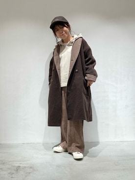 「ナチュラル」｜「アイテム（チェスターコート）」を使った、COMME CA ISM STAFFさん（レディース・148cm）の冬コーディネート