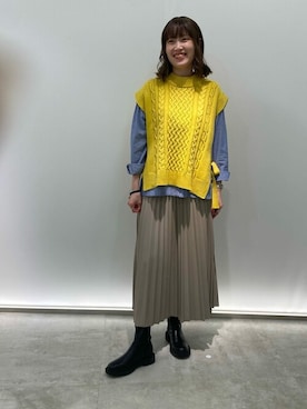 「ONIGIRI（オニギリ）のアイテム」を使った、COMME CA ISM STAFFさん（レディース・168cm）の冬コーディネート