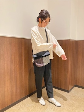 「COMME　CA COMMUNE（コムサコミューン）のアイテム」を使った、COMME CA ISM STAFFさん（レディース・166cm）の冬コーディネート