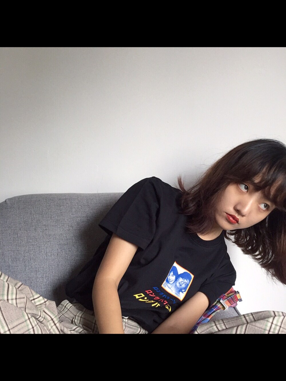 「山药syaoのアイテム（Tシャツ/カットソー、ブラック系）」を使った、zoodoggy さん（レディース・165cm）の夏コーディネートの1枚目の写真