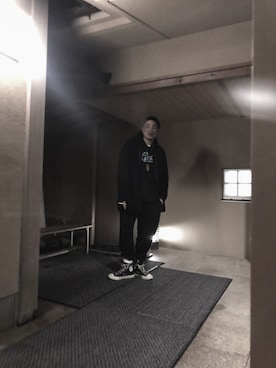 「UNIQLO（ユニクロ）のフリースノーカラーコート（その他アウター）」を使った、shoooonさん（メンズ・181cm）の冬コーディネート